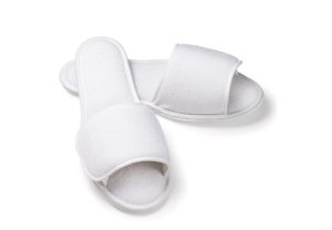 How Nonslip Spa Slippers Make Your Spa Safer